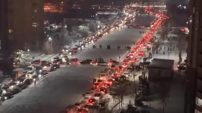 бухынбалтэ и ромашов. наталья безверхова дом 2. дом 2 алёна рапунцель. 01 24. дом 2 ирина пинчук и иван барзиков.